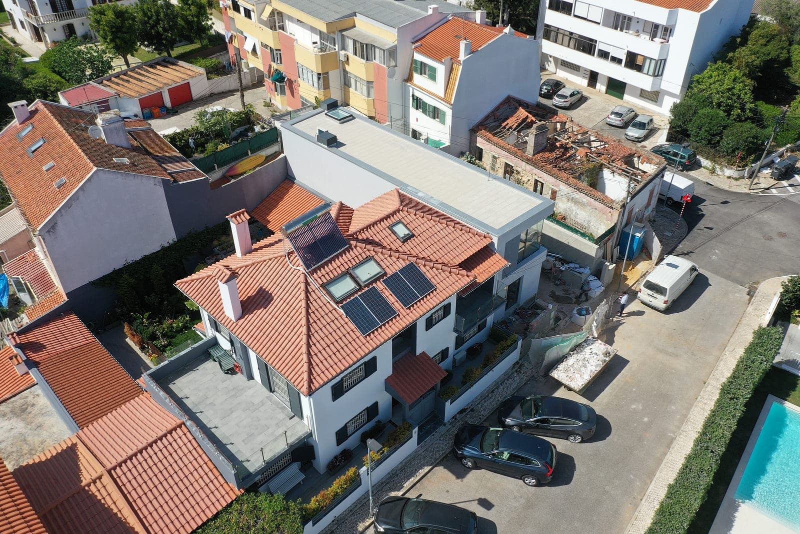 Moradia Oeiras — projecto de Etienne Lardinois, executado pela KILN